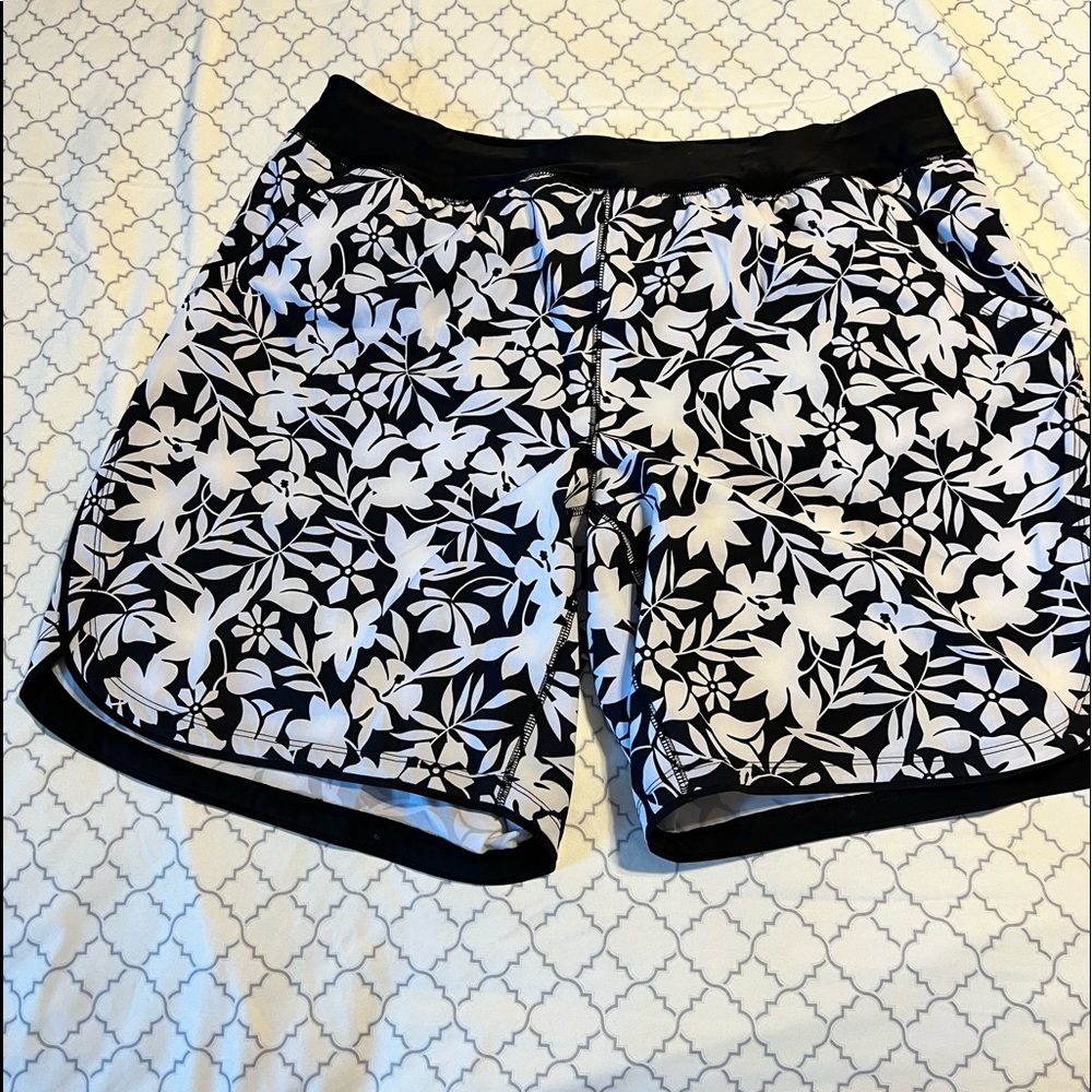 Women's 9" Quick Dry Elastic Waist Board Shorts Swim Cover-up Shorts with Panty